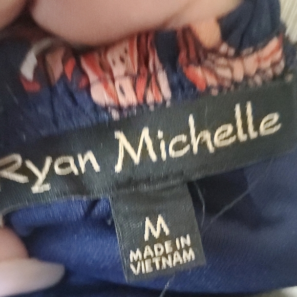 Floral Off-Shoulder Dress - Picture 7 of 8